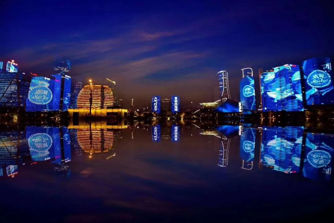 今夜，韦德官方网站向世界精彩呈现(图1)