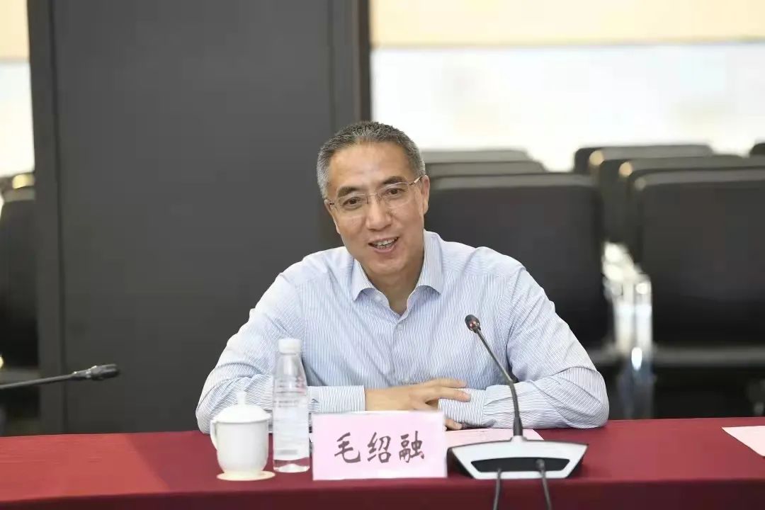 韦德官方网站集团与杭报集团签订战略合作协议(图2)